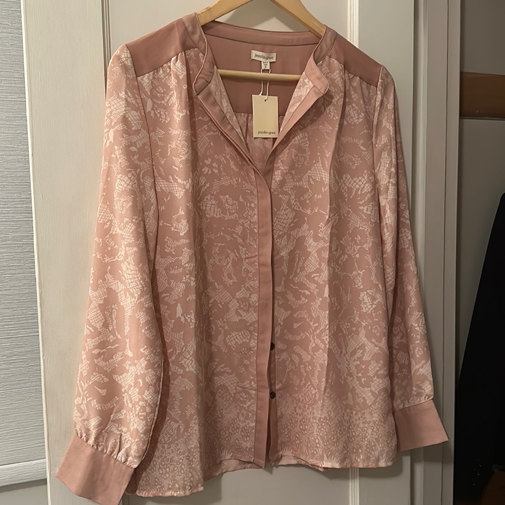 Woman’s blouse